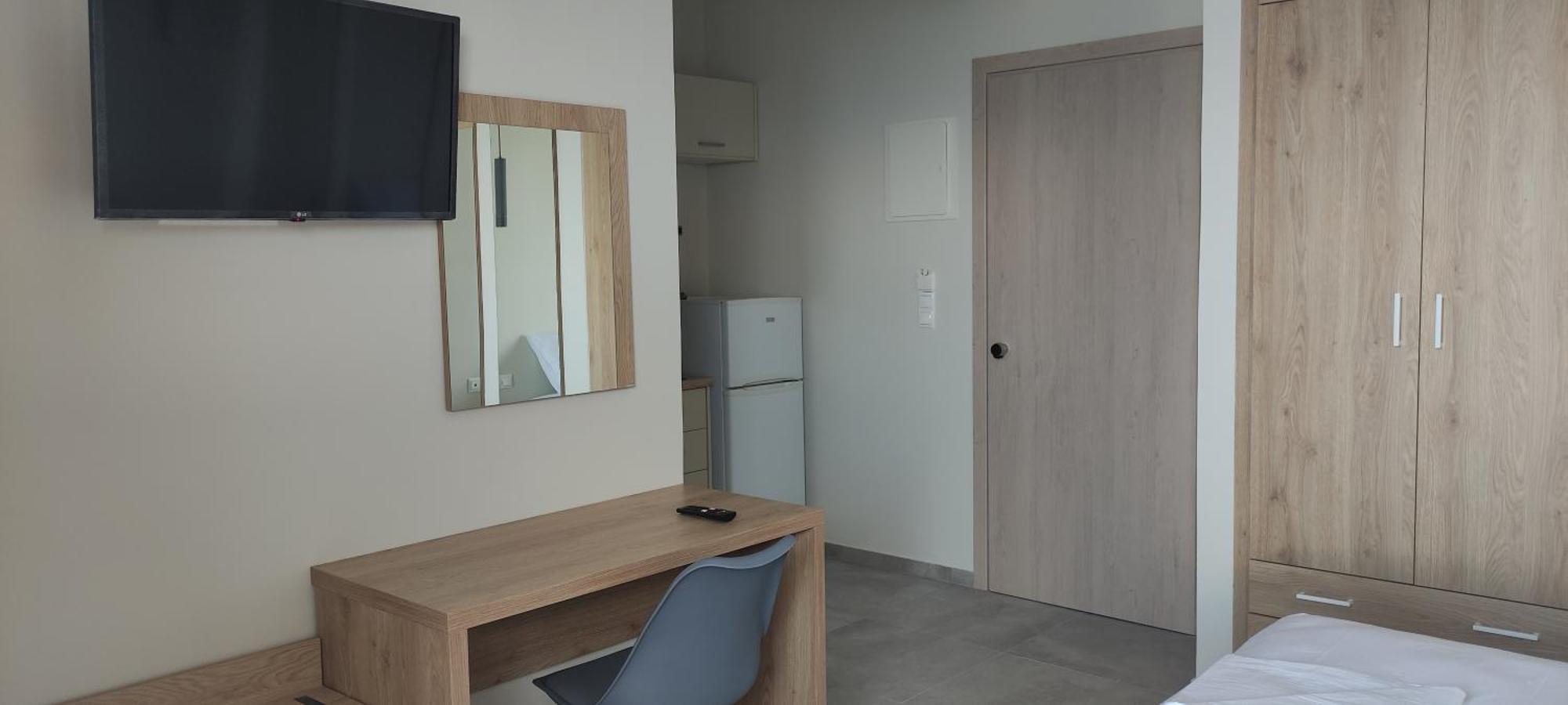 Mangata Seaside Hotel * Rovies